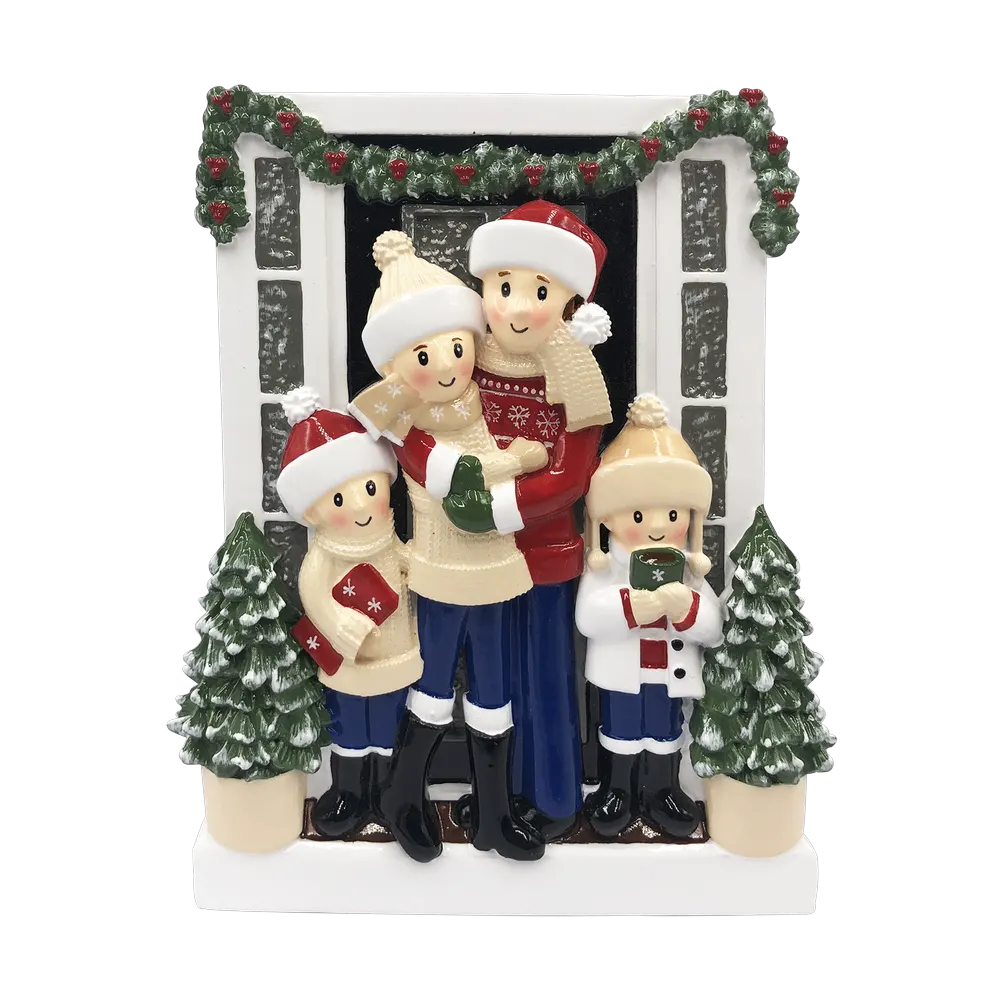 OR2026-4 - Farm House Family of 4 Personalized Christmas Decoration