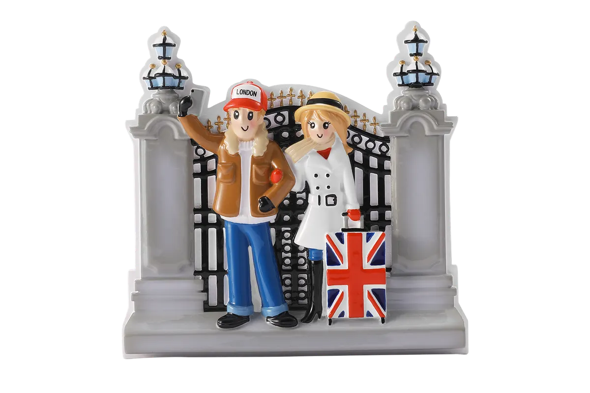 OR3072-2 - Buckingham Gate Family Couple